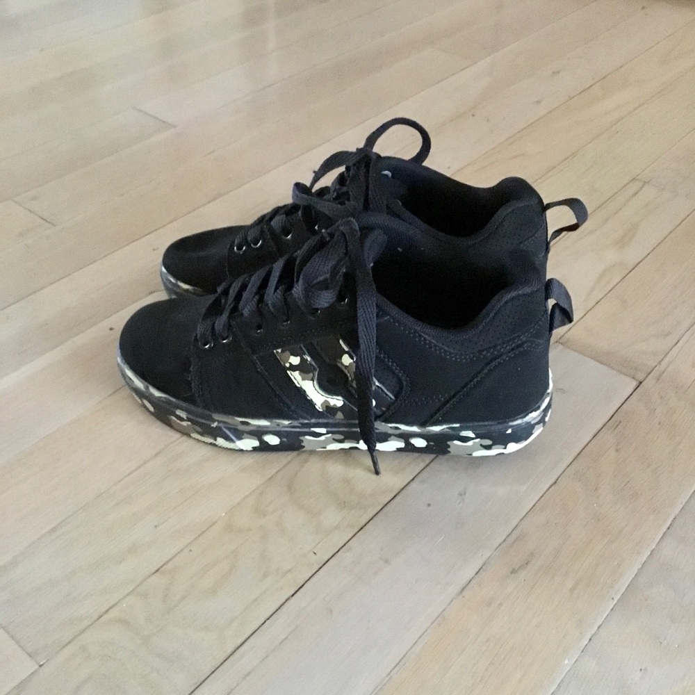 Heelys Racer Skate Shoe Black Camo